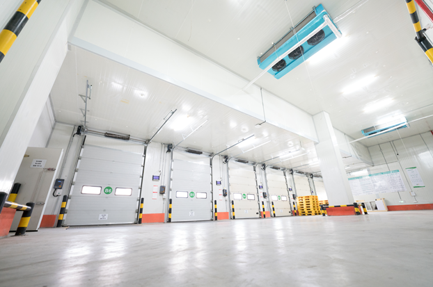 冷庫(kù)機(jī)組的使用壽命可以通過(guò)哪些方式延長(zhǎng)？